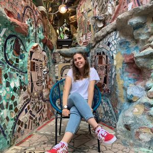 Meet your Posher, Kim